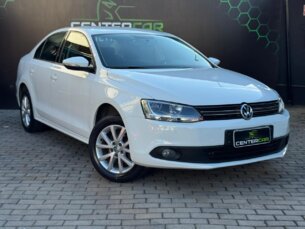 Foto 2 - Volkswagen Jetta Jetta 2.0 Comfortline Tiptronic (Flex) manual