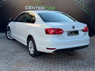 Foto 4 - Volkswagen Jetta Jetta 2.0 Comfortline Tiptronic (Flex) manual
