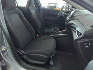 Foto 9 - Chevrolet Onix Onix 1.0 LT manual