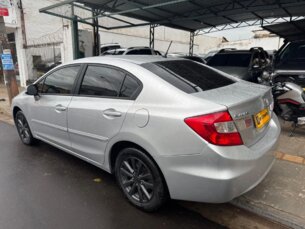 Foto 3 - Honda Civic New Civic LXS 1.8 16V i-VTEC (Aut) (Flex) automático