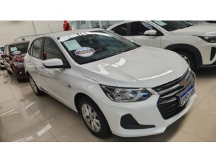 Foto 2 - Chevrolet Onix Onix 1.0 LT (Flex) manual