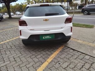 Foto 4 - Chevrolet Onix Onix 1.0 LT manual