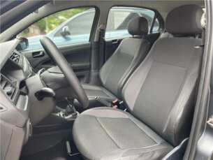 Foto 9 - Volkswagen Voyage Voyage 1.6 MSI (Flex) manual