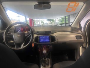 Foto 8 - Chevrolet Onix Onix 1.0 Joy SPE/4 manual