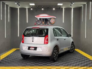 Foto 2 - Volkswagen Up! Up! 1.0 12v E-Flex take up! 4p manual