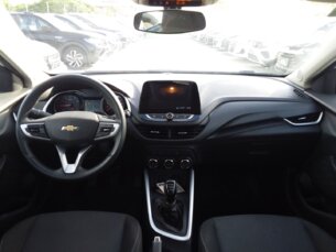 Foto 9 - Chevrolet Onix Onix 1.0 Turbo LT manual