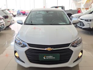 Foto 2 - Chevrolet Onix Onix 1.0 LT manual