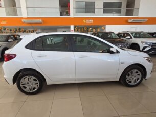 Foto 3 - Chevrolet Onix Onix 1.0 LT manual