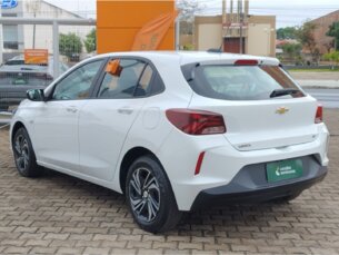 Foto 4 - Chevrolet Onix Onix 1.0 LT manual