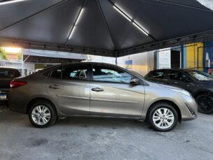 Foto 3 - Toyota Yaris Sedan Yaris Sedan 1.5 XL CVT (Flex) automático