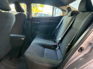 Foto 8 - Toyota Yaris Sedan Yaris Sedan 1.5 XL CVT (Flex) automático