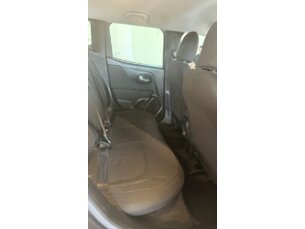 Foto 4 - Jeep Renegade Renegade 1.3 T270 Sport automático