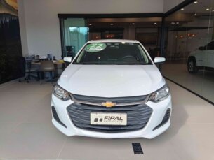 Foto 2 - Chevrolet Onix Onix 1.0 LT manual