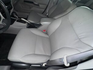 Foto 7 - Honda Civic Civic LXS 1.8 i-VTEC (Aut) (Flex) automático