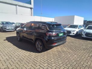 Foto 3 - Jeep Compass Compass 1.3 T270 Longitude automático