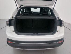 Foto 9 - Volkswagen Nivus Nivus 1.0 200 TSI Highline automático