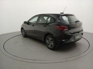 Foto 3 - Chevrolet Onix Onix 1.0 LT manual