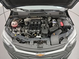Foto 10 - Chevrolet Onix Onix 1.0 LT manual