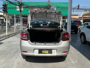 Foto 6 - Renault Logan Logan 1.0 Zen manual