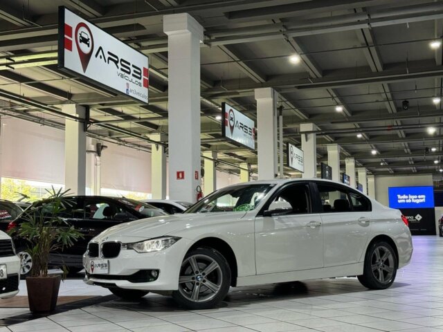 BMW Série 3 320i 2.0 (Aut) 2013