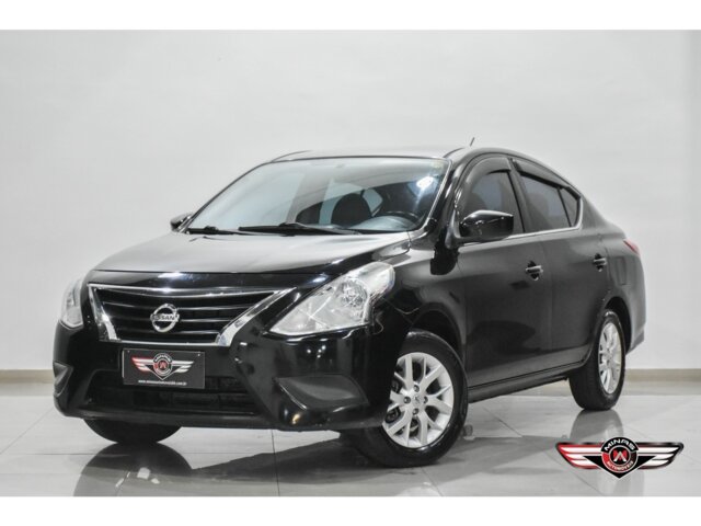 NISSAN Versa 1.6 16V SL 2016