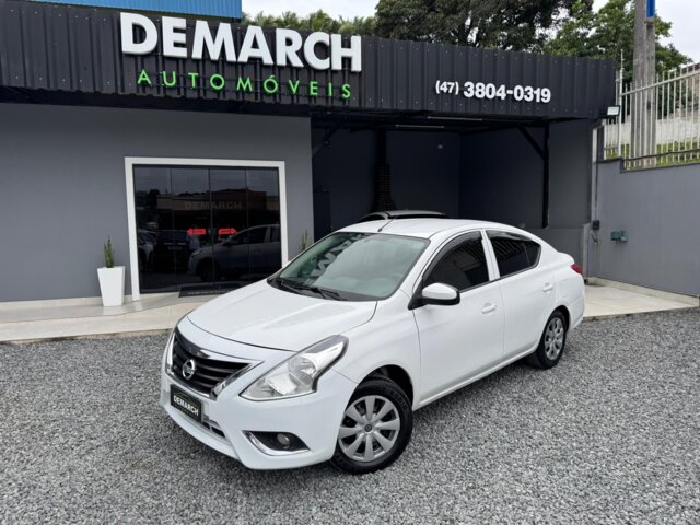 NISSAN Versa 1.0 Conforto (Flex) 2018