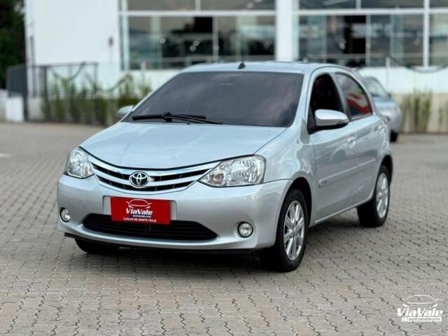 Toyota Etios Hatch Etios XLS 1.5 (Flex) (Aut) 2017