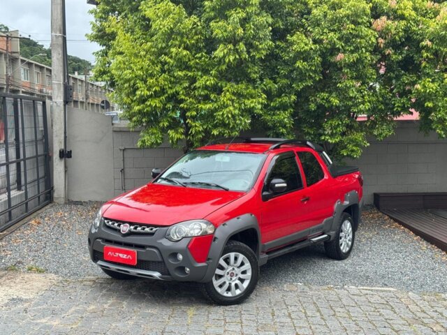 Foto 3 - Fiat Strada Adventure 1.8 16V (Flex) (Cabine Dupla) 2015