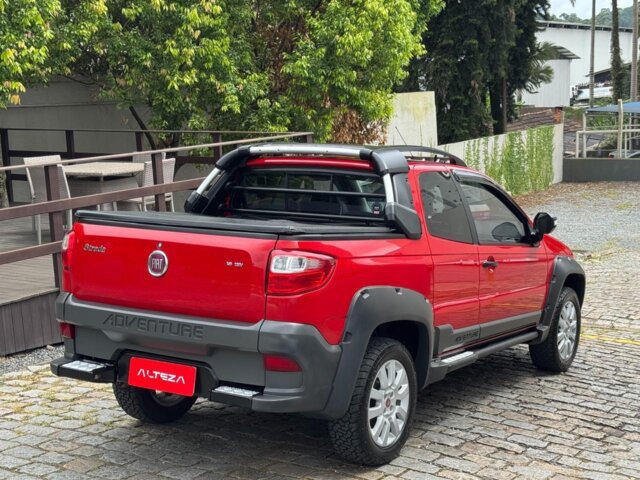 Foto 5 - Fiat Strada Adventure 1.8 16V (Flex) (Cabine Dupla) 2015