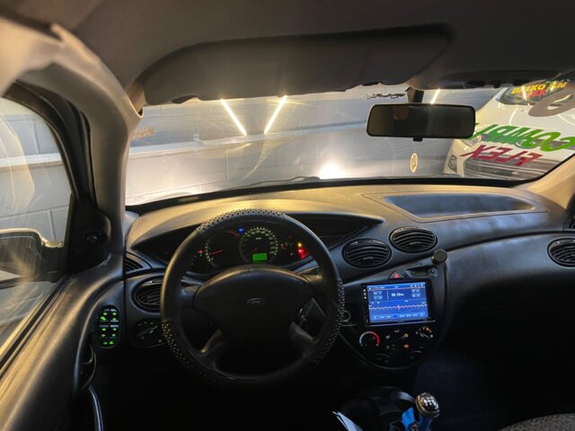 Foto 6 - Ford Focus Sedan GL 1.6 8V 2008