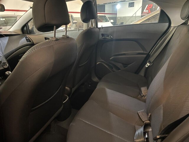 Foto 5 - Hyundai HB20 1.6 Comfort 2014