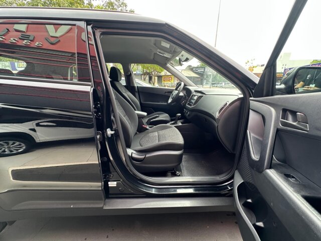 Foto 8 - Hyundai Creta 1.6 Action (Aut) 2025