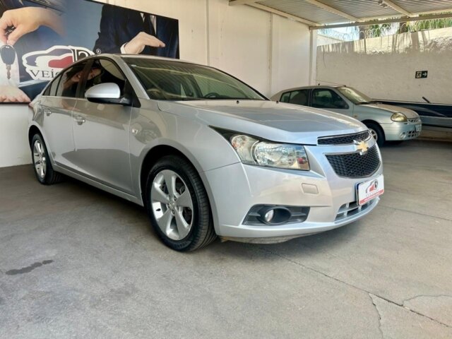 Foto 2 - Chevrolet Cruze LT 1.8 16V Ecotec (Aut)(Flex) 2013