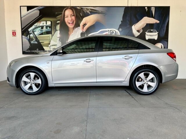 Foto 8 - Chevrolet Cruze LT 1.8 16V Ecotec (Aut)(Flex) 2013