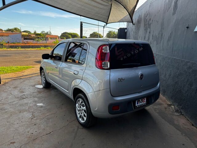 Foto 4 - Fiat Uno Vivace 1.0 8V (Flex) 4p 2015