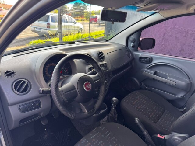 Foto 9 - Fiat Uno Vivace 1.0 8V (Flex) 4p 2015