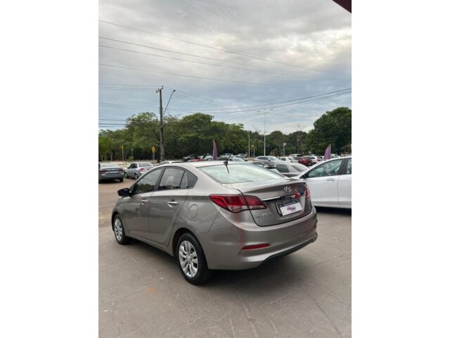 Foto 4 - Hyundai HB20S 1.0 Comfort Plus 2019