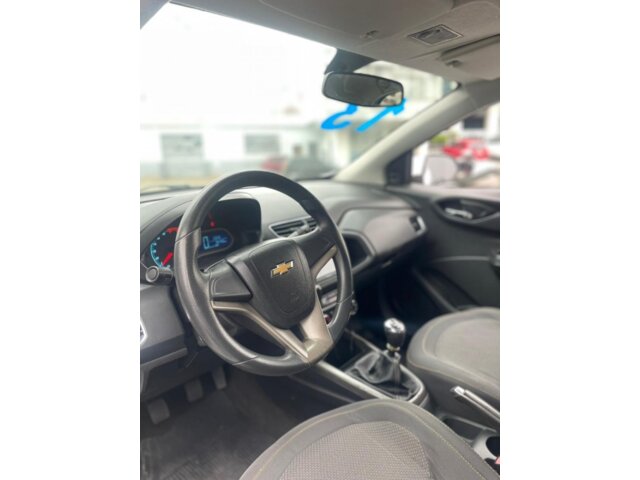 Foto 7 - Chevrolet Onix 1.0 LT SPE/4 2013
