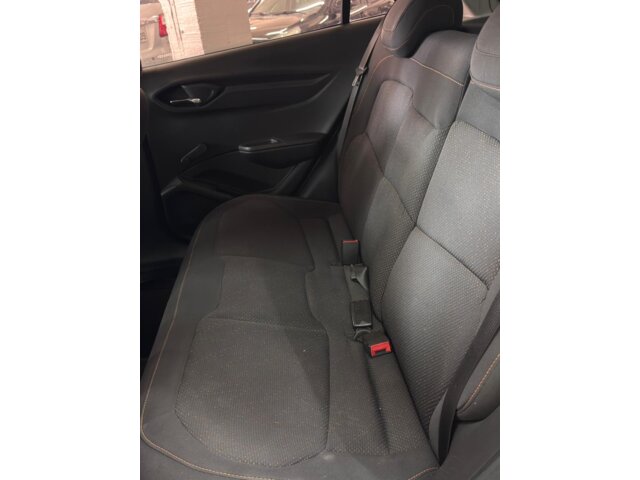 Foto 12 - Chevrolet Onix 1.0 LT SPE/4 2013