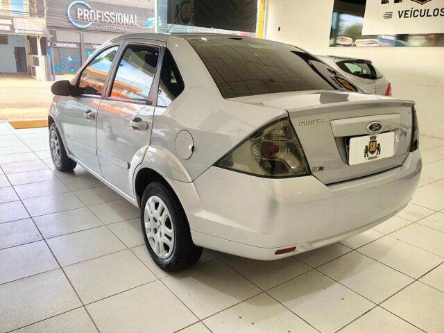 Foto 3 - Ford Fiesta Sedan 1.6 Rocam (Flex) 2012