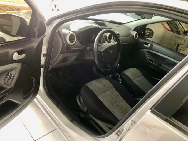 Foto 5 - Ford Fiesta Sedan 1.6 Rocam (Flex) 2012