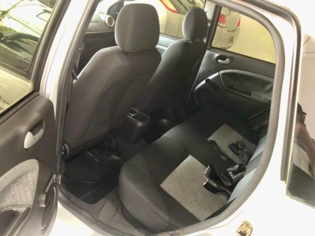 Foto 8 - Ford Fiesta Sedan 1.6 Rocam (Flex) 2012