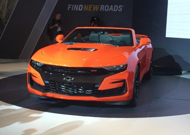 Já o Chevrolet Camaro passou por reestilização visual