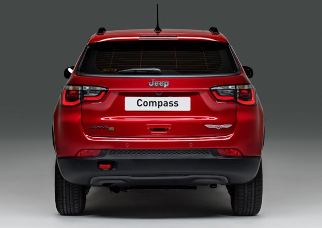 Potência do conjunto é de 240 cv, a maior já colocada no Compass e no Renegade