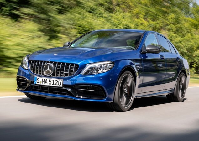 Mercedes-Benz C 63 AMG chega renovado ao Brasil