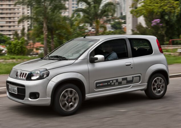 Fiat Uno Sporting duas portas