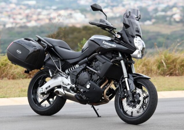 Por quase R$ 3.000 a mais, o interessado leva a versão de turismo da Versys