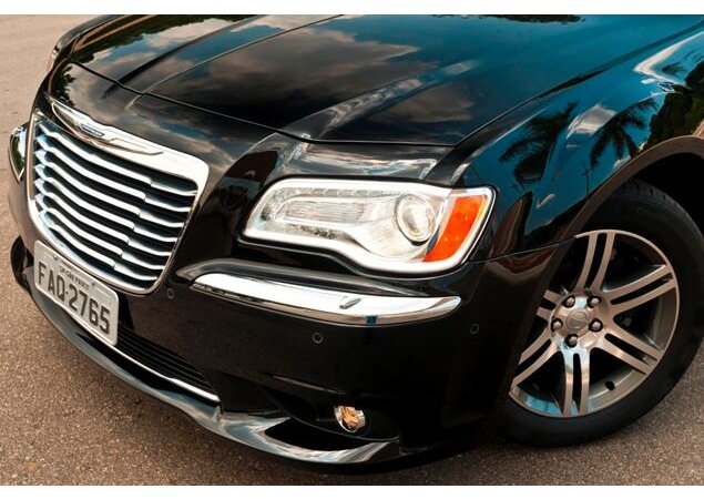 Fachada do Chrysler 300C