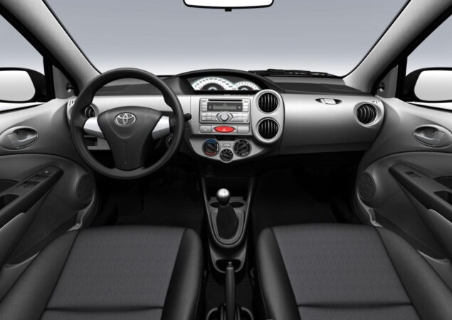 Toyota Etios deve chegar no segundo semestre de 2012