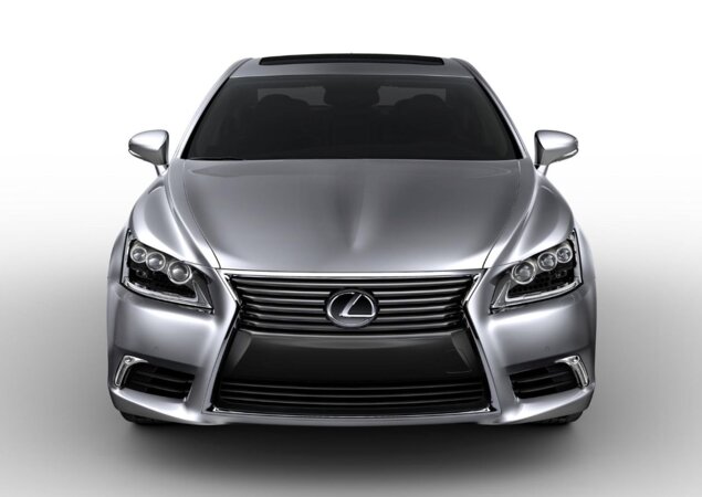 Lexus LS 460 
